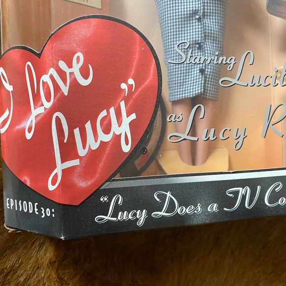 I Love Lucy Barbie Doll Vitameatavegamin Lucy Does A TV Commercial 1997 Mattel - Picture 7 of 9